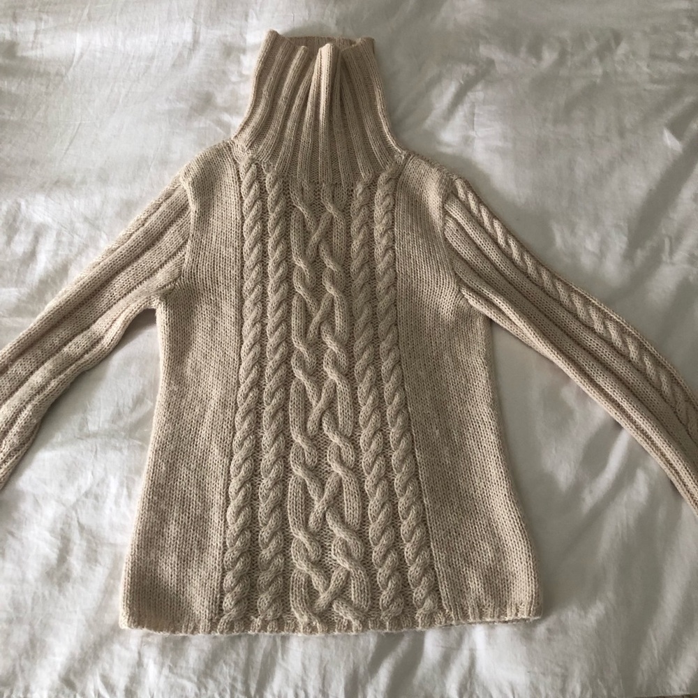 Dana Buchman sweater